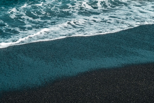 plage sable noir tenerife